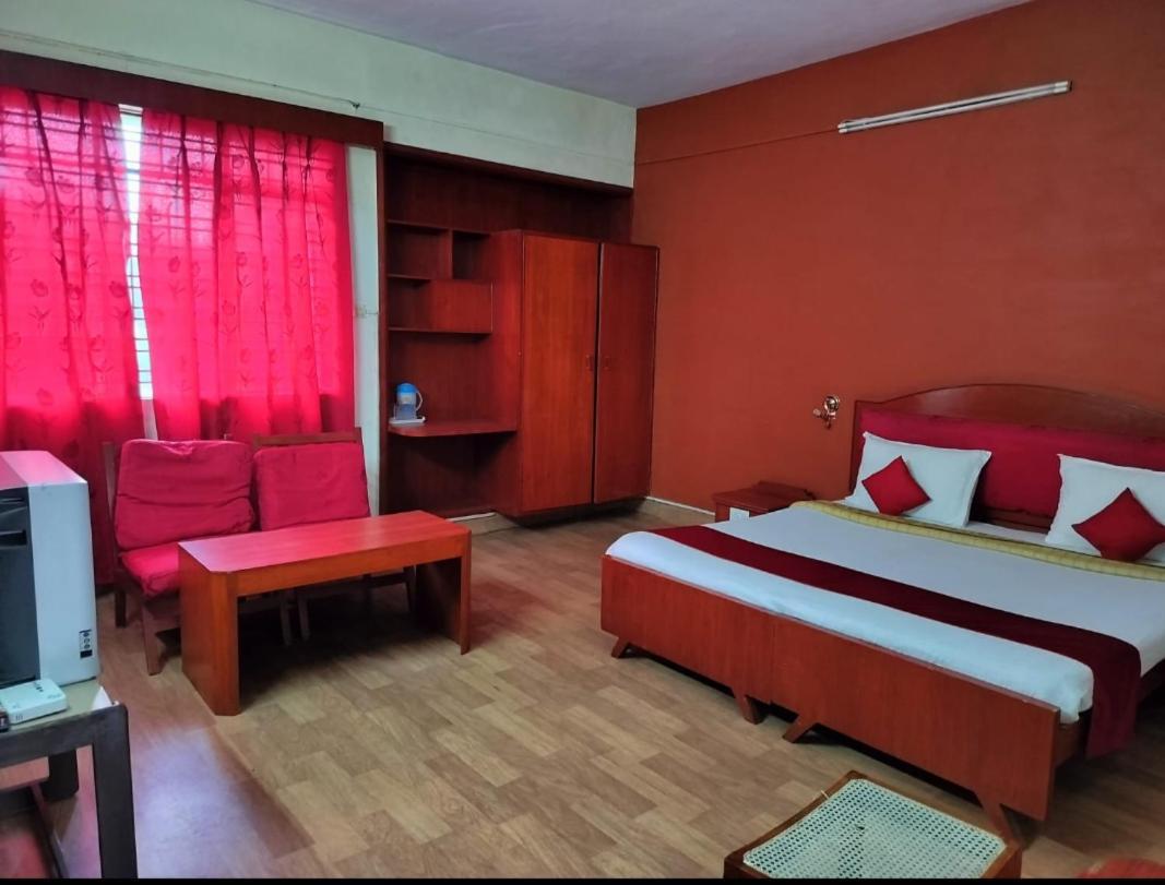 Natures Retreat Hotels And Resorts Udagamandalam Exterior foto